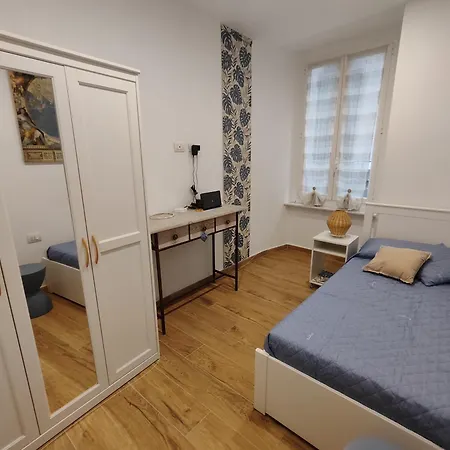 Il Nido Dei Vicoli- A Due Passi Dall' Acquario Апартаменты